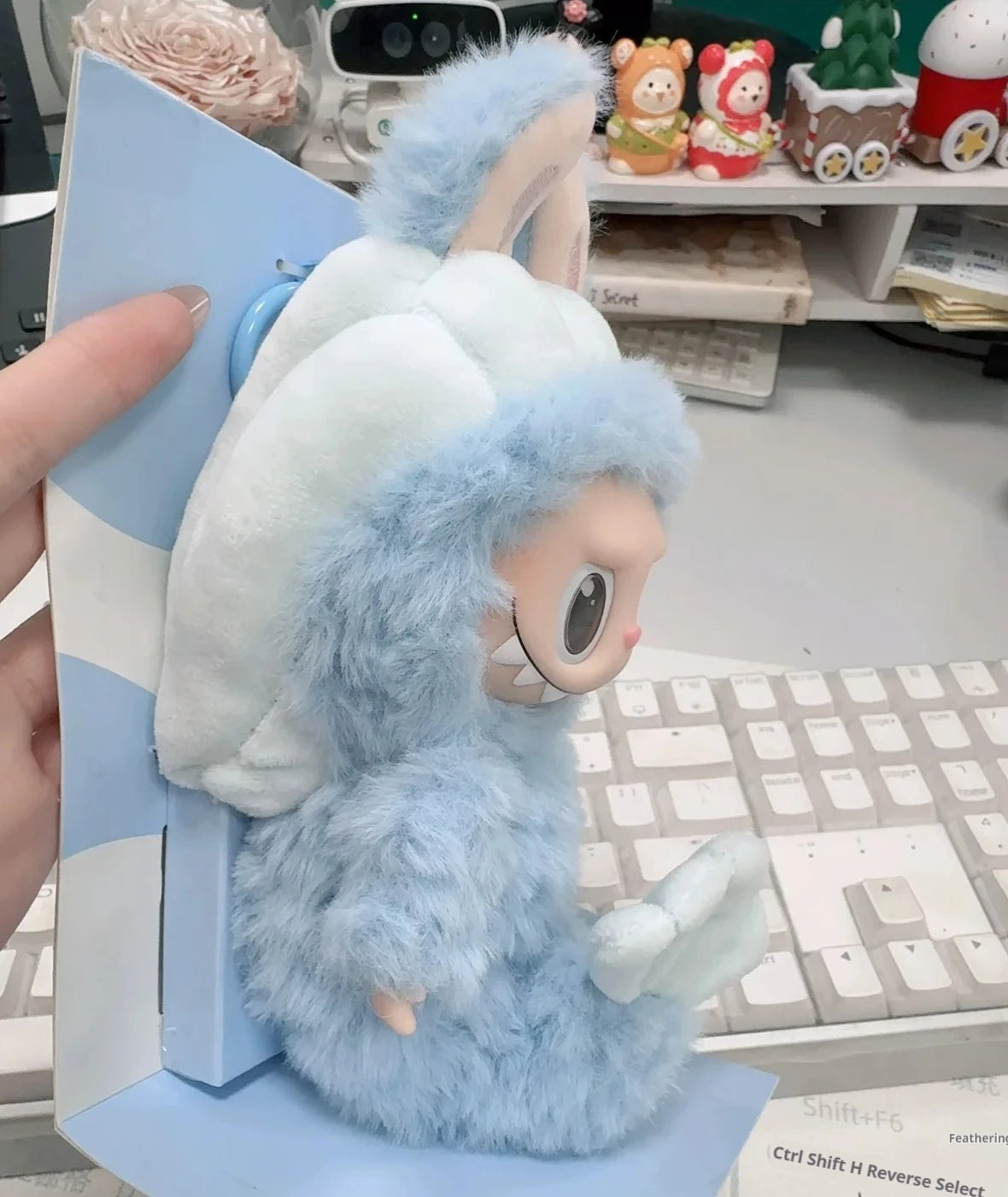 Labubu Keychain Lububu Keyring Labubu Merlion Pendant Mermaid Labubu Children Toy Christmas Gift High Quality Replica Version