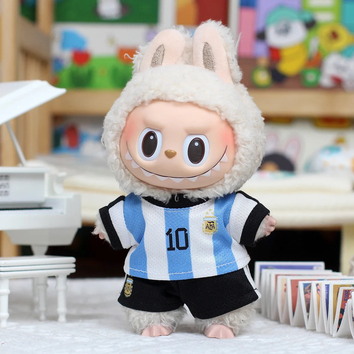Labubu 17cm Football Team Uniform Hoodie T-Shirt Heart Pounding Macaron Dressing Handsome Costume Toy Gift For Fans Gift No Doll